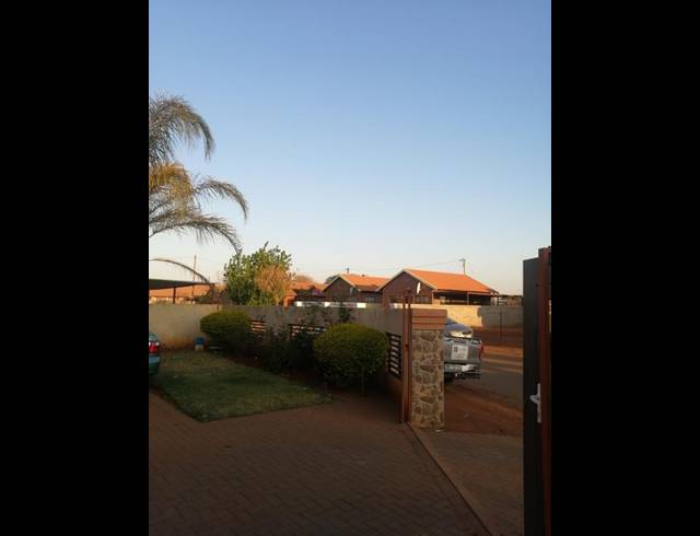 3 BEDROOM HOUSE FOR SALE IN NORTHAM